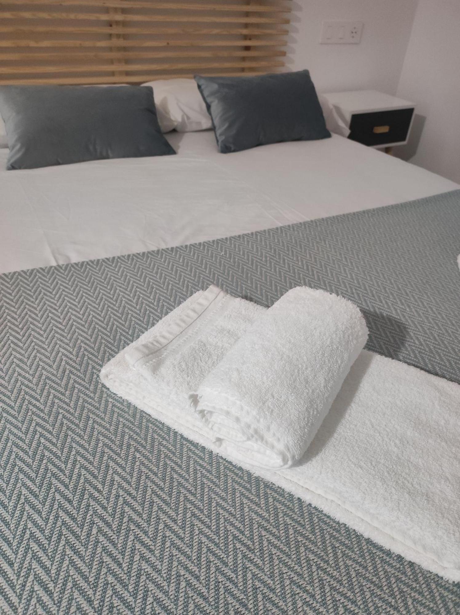 Apartamentos Atenea 젤티 객실 사진